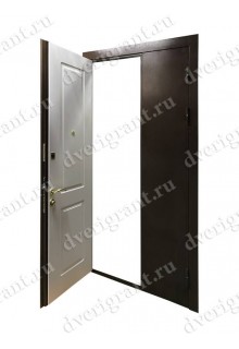 Нестандартная металлическая дверь в квартиру для старого фонда - 25-10